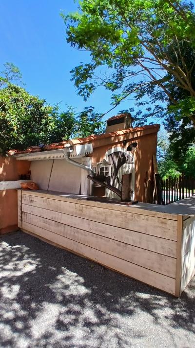 Stunning 18th Century Property With 348 M2 Of Living Space On A 3899 M2 Landscaped Park With Pool An