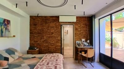 Stunning 18th Century Property With 348 M2 Of Living Space On A 3899 M2 Landscaped Park With Pool An