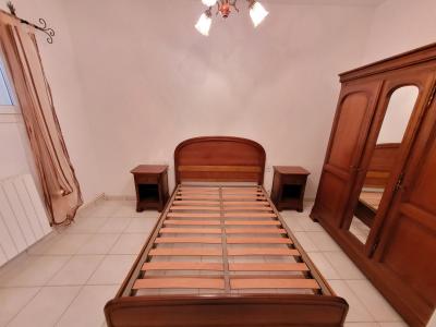 Charming Villa To Refresh With 100 M2 Of Living Space Plus An Independent Studio, On 900 M2 Of Land