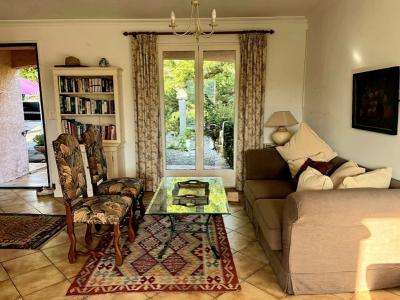 Single Storey Villa With Main Residence And Gite, On A Landscaped Plot Of 599 M2 With Pool.
