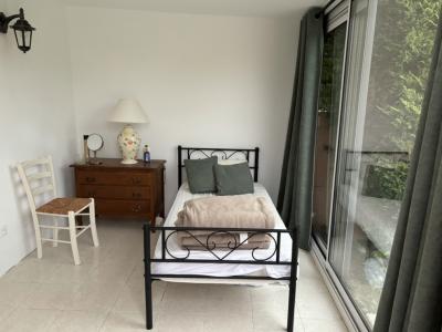 Single Storey Villa With Main Residence And Gite, On A Landscaped Plot Of 599 M2 With Pool.