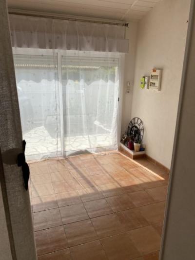 Very Comfortable Single Storey Villa With 4 Bedrooms And Garage On A Private Plot Of 700 M2.