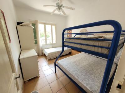 Very Pretty Stone House With 95 M2 Of Living Space, Terrace With Views, Courtyard And Swimming Pool.