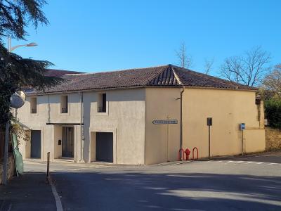 Beautiful Stone Renovated Barn Into A Home With 100 M2 Living Space, Courtyard And Swimming Pool.