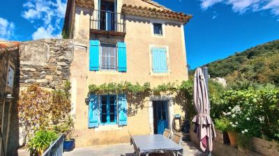 Beautiful Stone Buildings With Main House, Independent Gite, Annexes, Terraces And Pool Very Charmin