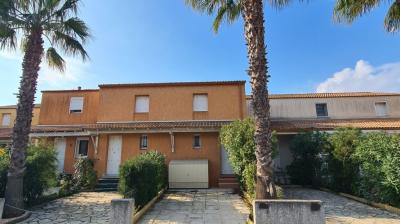 Charming House With 2 Bedrooms, Covered Terrace And Courtyard, In A Pleasant Secure Residence With P