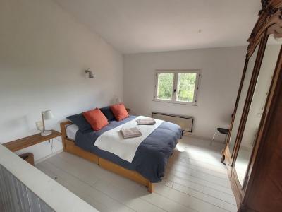 Charming Stone Farmhouse With 105 M2 Of Living Space On 19209 M2 Of Scrubland And Holm Oak Trees On