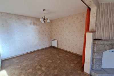 Flats / Apartments For Rent - 2 Rooms - 85 M2