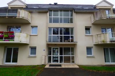 Flats / Apartments For Rent - 4 Rooms - 89 M2