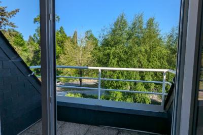 Flats / Apartments For Rent - 4 Rooms - 89 M2