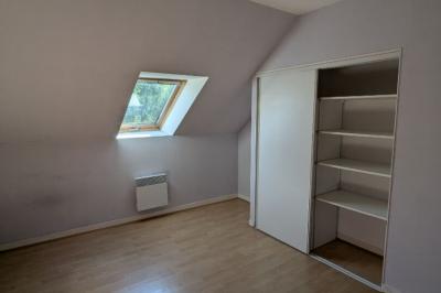 Flats / Apartments For Rent - 4 Rooms - 89 M2
