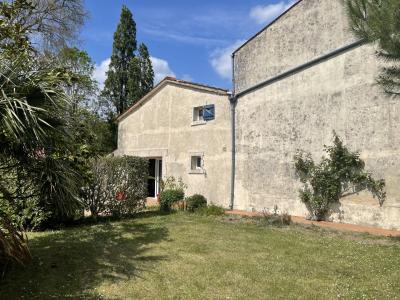 Maison De Hameau - Entre St-jean D\'angely & Saintes