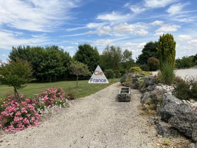 Maison De Bourg - Entre St-jean D\'angely & Aulnay-de-saintonge