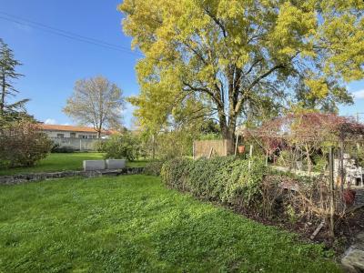 Stone House - 10 Km From St-jean-d\'angely