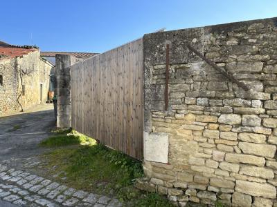 Stone House - Between Surgeres & Rochefort