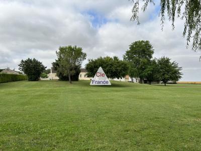 Maison De Bourg - A 15 Km De St-jean D\'angely