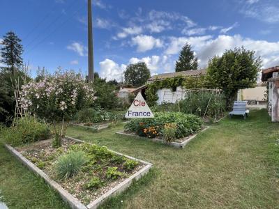 Maison De Bourg - A 5 Km De St-jean D\'angely