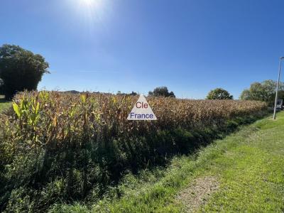 Terrain A Batir - A 10 Km De St-jean D\'angely