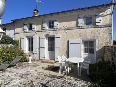 Maison De Hameau - Entre St-jean D\'angely & Saintes