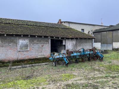 Hamlet House - Between St-jean-d\'angely & Surgeres