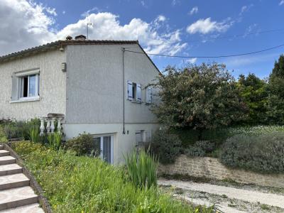 House - Between St-jean-d\'angely & Rochefort