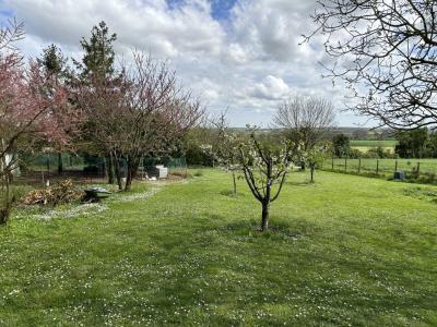 House - Between St-jean-d\'angely & Rochefort