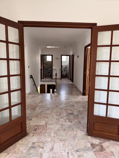 Very Beautiful Renovated 5-room House With Large Terrace, Garden And Garage