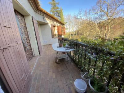 10 Km From Limoux, 5 Bedroom Villa On Land Of Approximately 2300 M2