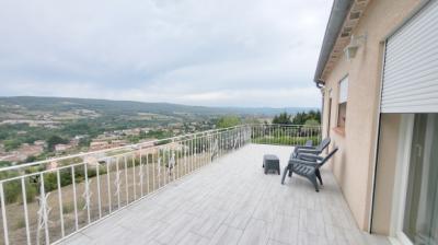 Limoux, Detached Villa With View Of The Pyrenees, Garage And Land Of 1233 M2.