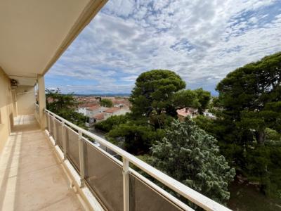 5-room Apartment With Balcony, Cellar And Parking