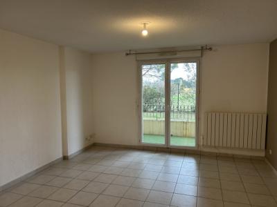 Carcassonne - T2 - 42 M2 - Terrace - Parking