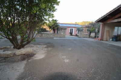 Limoux: Real Estate Complex Composed Of A Main Villa And A Gite All On Approximately 3000m2