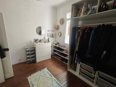 3 Km From Esperaza - Spacious, Dual-aspect Village House.