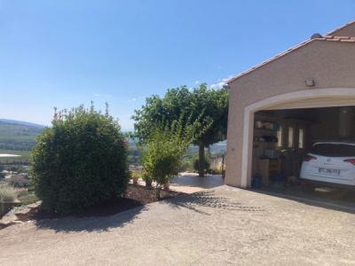 Carcassonne-limoux Axis, 4-bedroom Villa, Swimming Pool, Garage And Terraces.