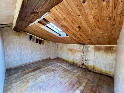 Near The Banks Of The Aude And The City: Real Estate Complex With Courtyards To Renovate