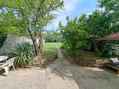4-room House - Large Garden - Garage - Easy Parking