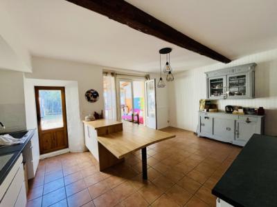 Pasteur District: Townhouse With Garden