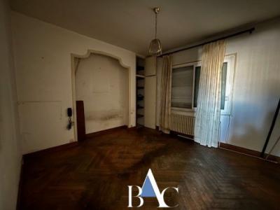 Carcassonne - Opportunity - Commercial Investment -