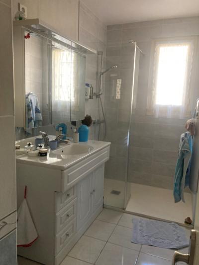 Carcassonne-limoux Axis, 4-bedroom Villa, Swimming Pool, Garage And Terraces.
