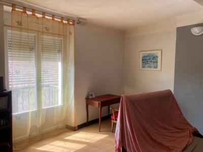 In A Village With All Amenities On The Carcassonne/limoux Axis, 3-bedroom House, Garage, Garden, And