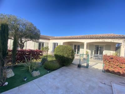 Between Limoux And Carcassonne, Beautiful Single-storey Villa