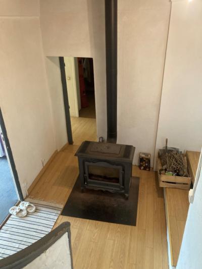 In A Village With All Amenities On The Carcassonne/limoux Axis, 3-bedroom House, Garage, Garden, And
