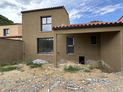 Limoux, New Villa 115 M2 Living Space, 30 M2 Garage And Large Terrace, Partly Covered. Unobstructed