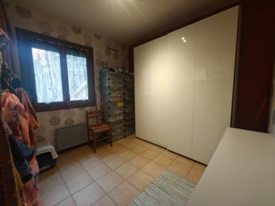 7 Km From Limoux, Single Storey Villa To Renovate - 115 M2 Living Space On Land Of Over One Hectare