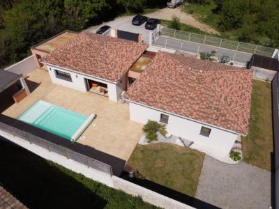 Villemoustaussou: Luxury Villa Of 136 M2, Swimming Pool, Garage On 687 M2 Of Land