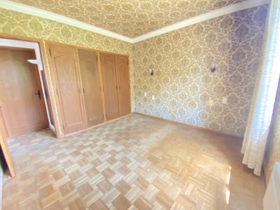 10 Km From Limoux, 5 Bedroom Villa On Land Of Approximately 2300 M2