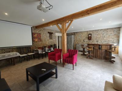 For Sale - Character House In An Estate In The Heart Of The Marseillette Lake