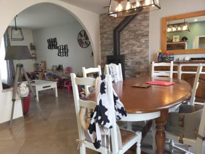 Haute-vallee, Renovated House With Garden And Workshop, Parking, Terrace, 3 Bedrooms