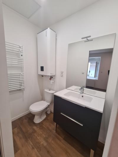 Limoux City Center, In Small Quiet Building, Renovated T2