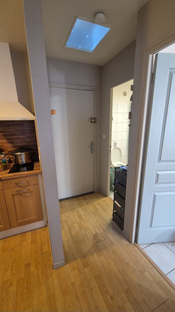 Furnished 2-room Apartment On The 3rd And Top Floor